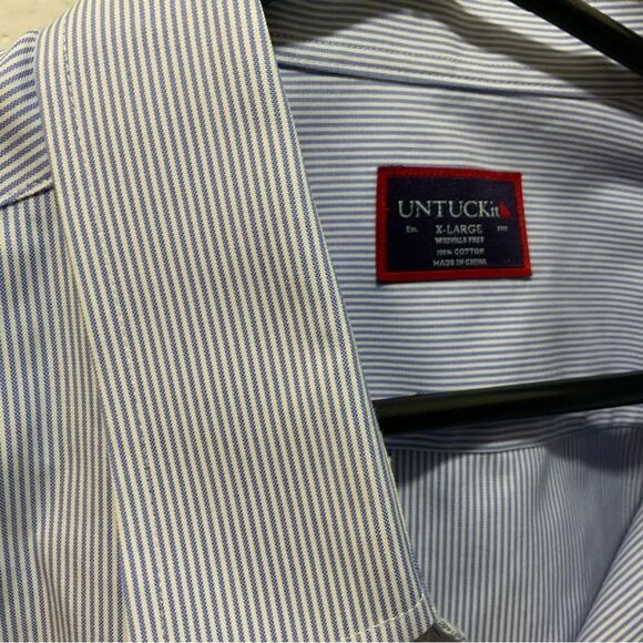 UNTUCKit Long Sleeve Button Up Shirt wrinkle free 100% Cotton Blue Mens XL - Picture 3 of 7